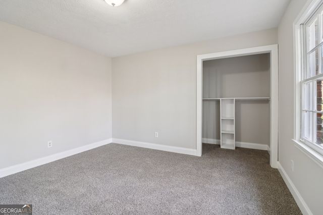 937 Hidden Falls Lane SE, Smyrna, GA 30082