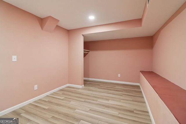 937 Hidden Falls Lane SE, Smyrna, GA 30082