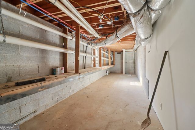 937 Hidden Falls Lane SE, Smyrna, GA 30082