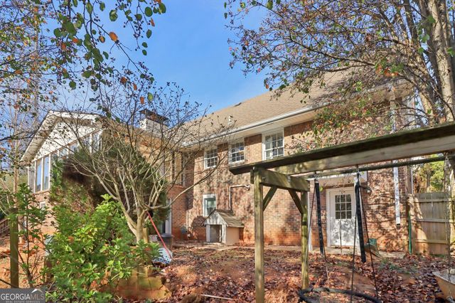 937 Hidden Falls Lane SE, Smyrna, GA 30082