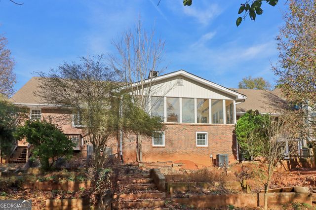 937 Hidden Falls Lane SE, Smyrna, GA 30082