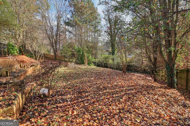 937 Hidden Falls Lane SE, Smyrna, GA 30082