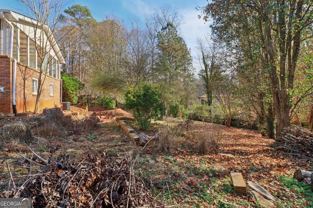 937 Hidden Falls Lane SE, Smyrna, GA 30082