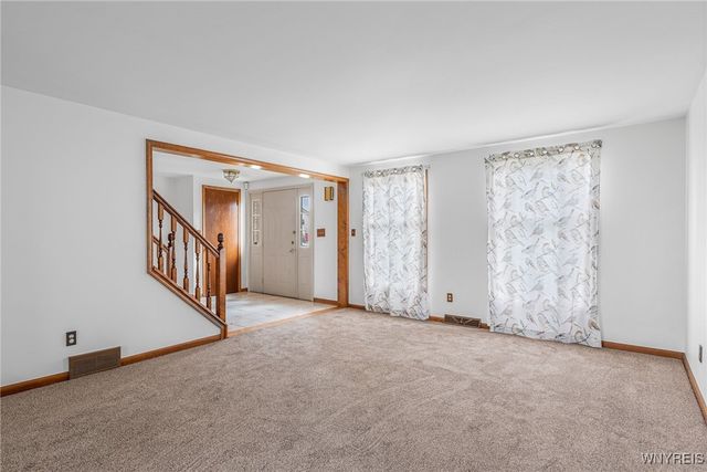 5790 Kippen Drive, Clarence, NY 14051