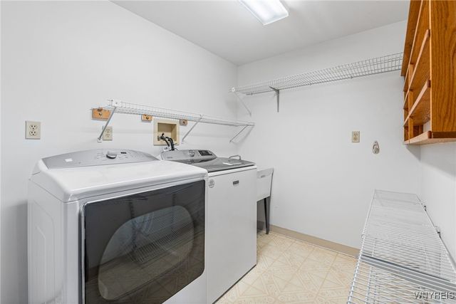 5790 Kippen Drive, Clarence, NY 14051