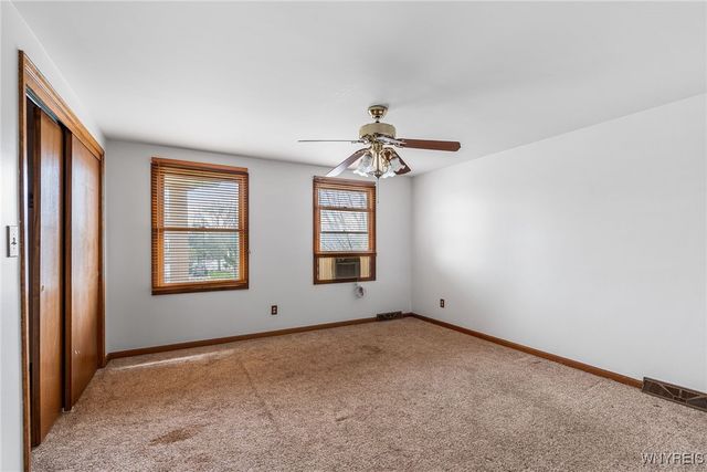 5790 Kippen Drive, Clarence, NY 14051