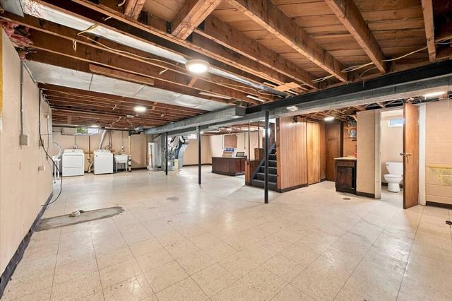 28787 Grandon Avenue, Livonia, MI 48150
