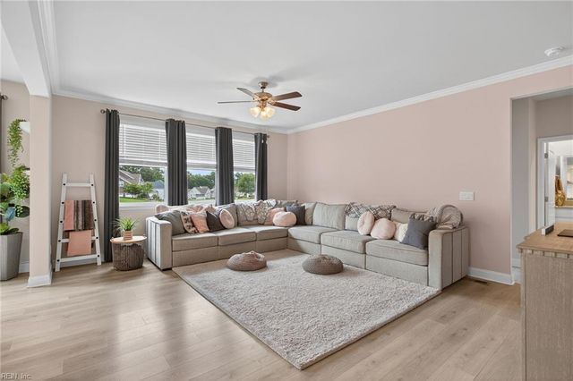 200 Saint Andrews, Smithfield, VA 23430