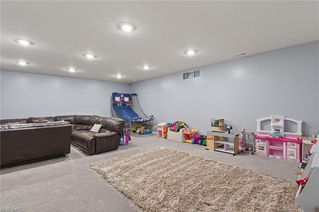 200 Saint Andrews, Smithfield, VA 23430