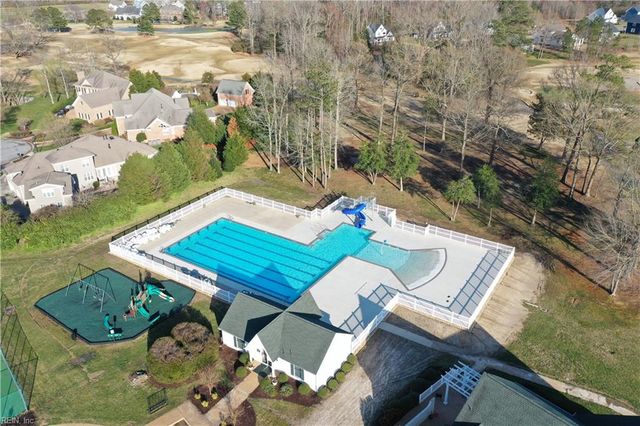 200 Saint Andrews, Smithfield, VA 23430