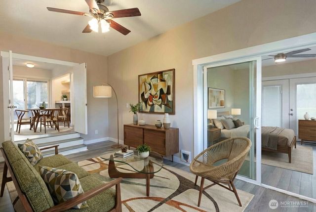 2609 Perry Avenue, Bremerton, WA 98310