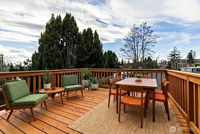 2609 Perry Avenue, Bremerton, WA 98310