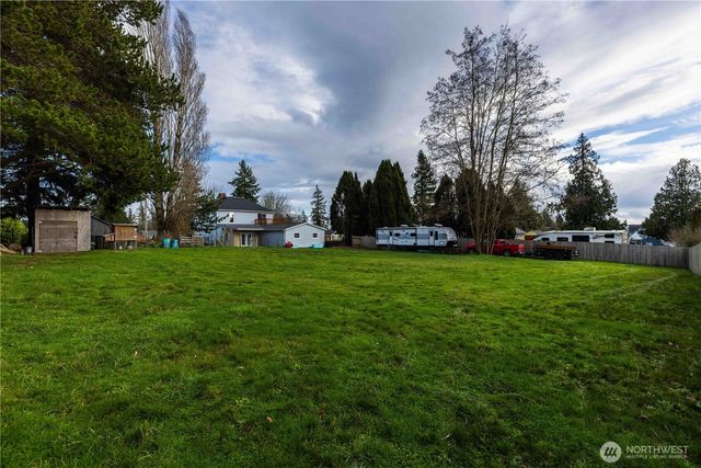 2609 Perry Avenue, Bremerton, WA 98310