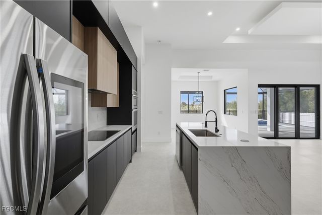 3412 NE 21st PL, Cape Coral, FL 33909