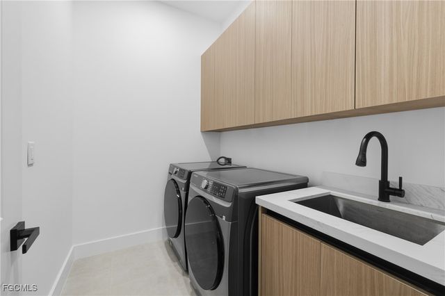 3412 NE 21st PL, Cape Coral, FL 33909