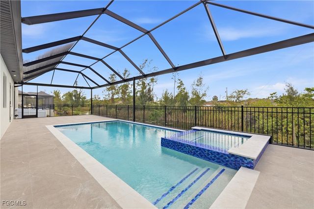 3412 NE 21st PL, Cape Coral, FL 33909