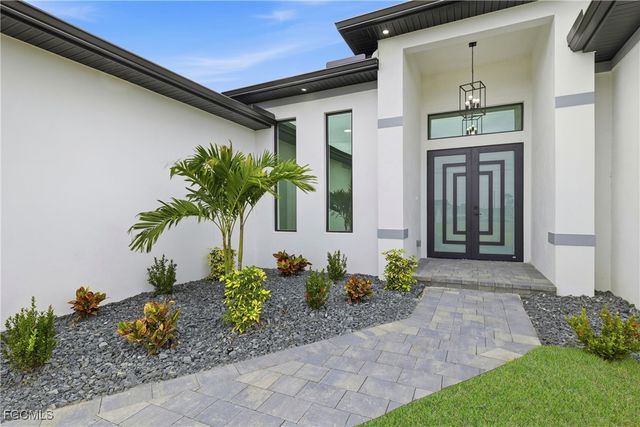 3412 NE 21st PL, Cape Coral, FL 33909