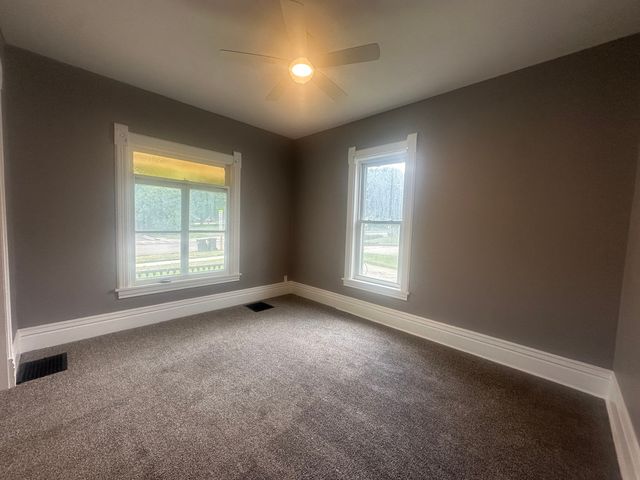 503 Portland Avenue, Morrison, IL 61270