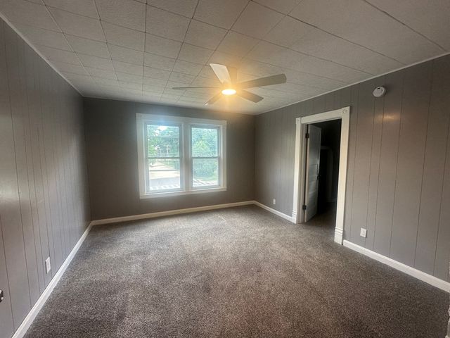 503 Portland Avenue, Morrison, IL 61270