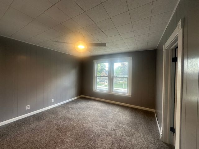 503 Portland Avenue, Morrison, IL 61270