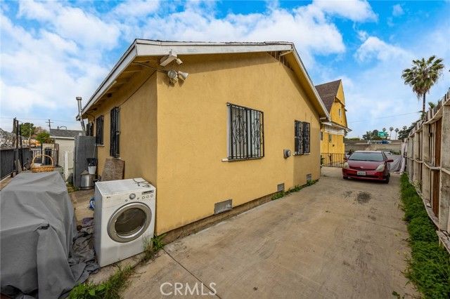 443 S State, Los Angeles, CA 90033