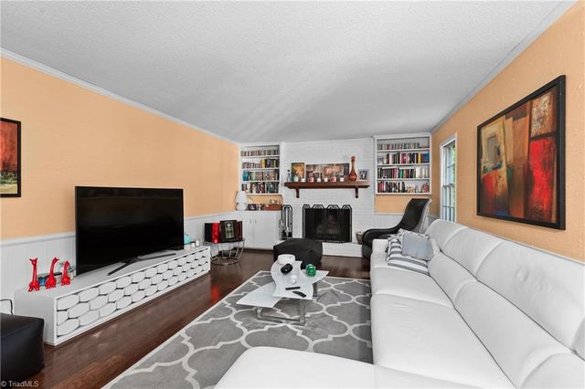 1317 Overland Drive, High Point, NC 27262