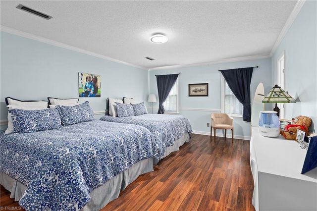 1317 Overland Drive, High Point, NC 27262
