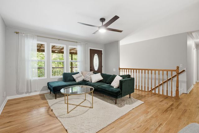 7215 Sugar Maple Dr, Fairview, TN 37062