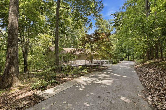 7215 Sugar Maple Dr, Fairview, TN 37062