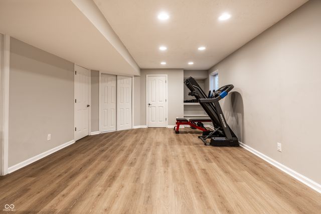 9091 Iris Lane, Zionsville, IN 46077