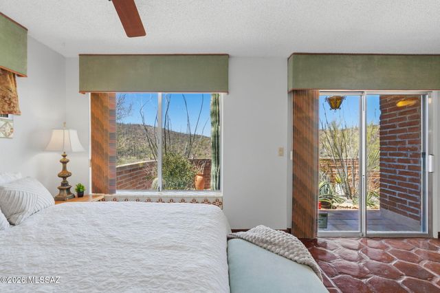 1977 N Placita La Zarca, Tucson, AZ 85745