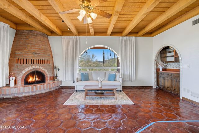 1977 N Placita La Zarca, Tucson, AZ 85745