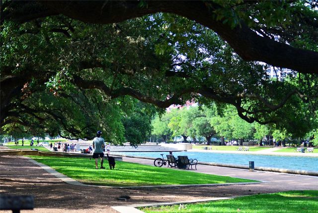 1838 Wheeler Street, Houston, TX 77004