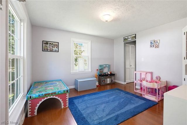 594 Megglen Avenue, Akron, OH 44303