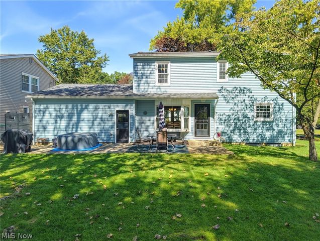 594 Megglen Avenue, Akron, OH 44303