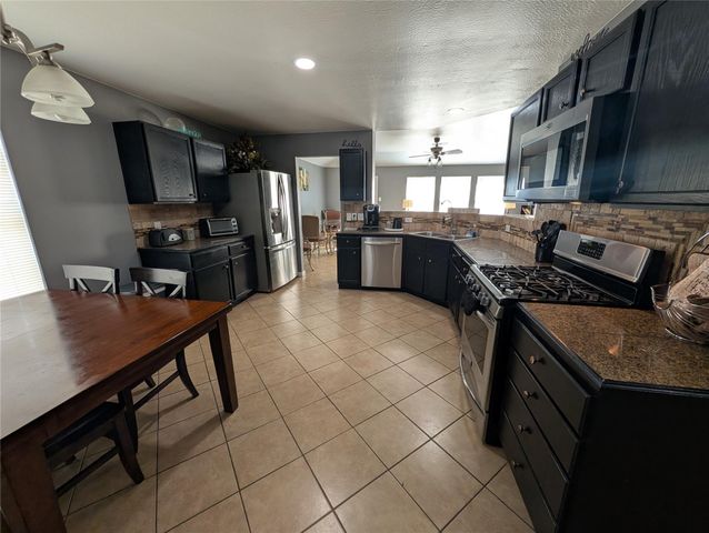 714 N Vista Drive, Houston, TX 77073