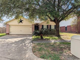 714 N Vista Drive, Houston, TX 77073