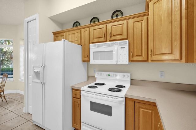 202 CAMINO REAL BOULEVARD 202, Howey In The Hills, FL 34737