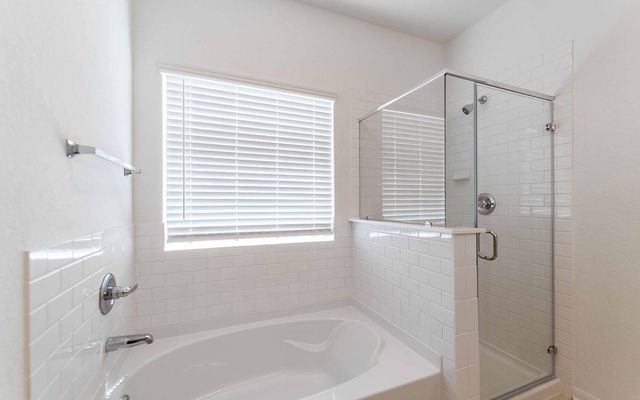 1225 Agnus GRV, Seguin, TX 78155