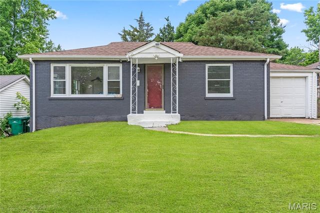 1937 N Hanley Road, St Louis, MO 63114