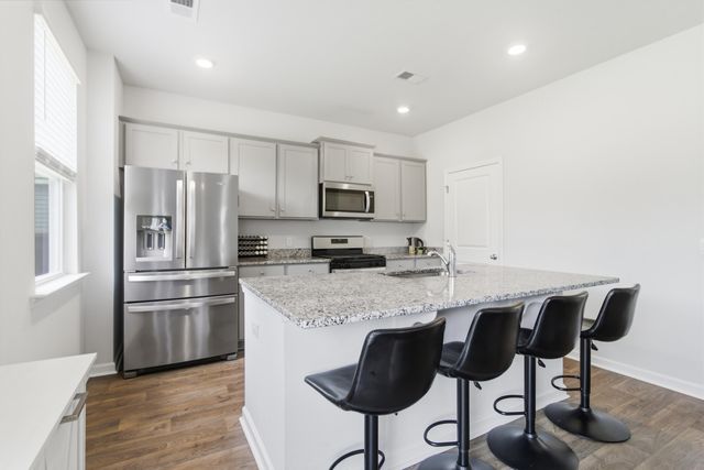 1033 Peridote Way, Ladson, SC 29456