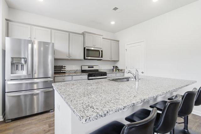 1033 Peridote Way, Ladson, SC 29456