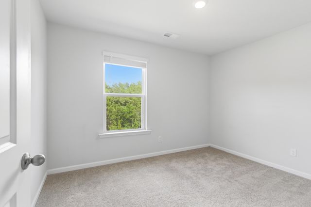1033 Peridote Way, Ladson, SC 29456
