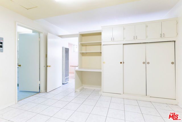 2352 Duane Street, Los Angeles, CA 90039