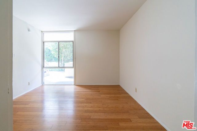 2352 Duane Street, Los Angeles, CA 90039