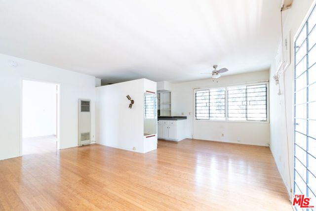 2352 Duane Street, Los Angeles, CA 90039