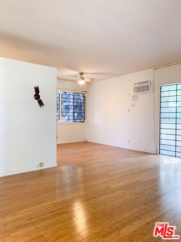 2352 Duane Street, Los Angeles, CA 90039