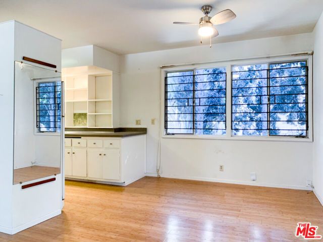 2352 Duane Street, Los Angeles, CA 90039