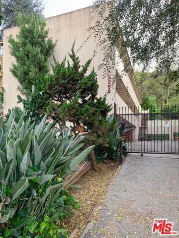 2352 Duane Street, Los Angeles, CA 90039