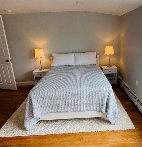 19 Brinsley St, Quincy, MA 02169